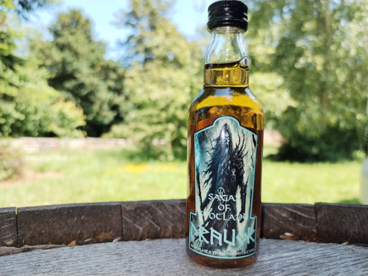 Draugr | Islay Single Malt Whisky | Ruby Port Cask Finish | 9 Years Old | 51,6 % Vol. | 5cl